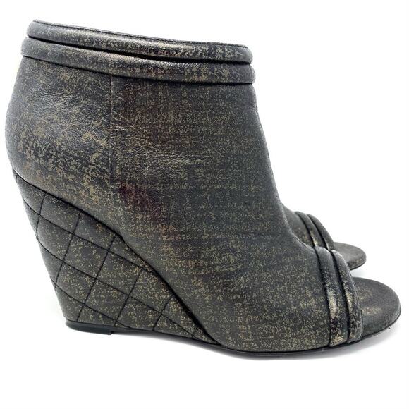 Chanel Gold Black Distressed Open Toe Wedge Booties 38.5 / 7.5 - Picture 10 of 15